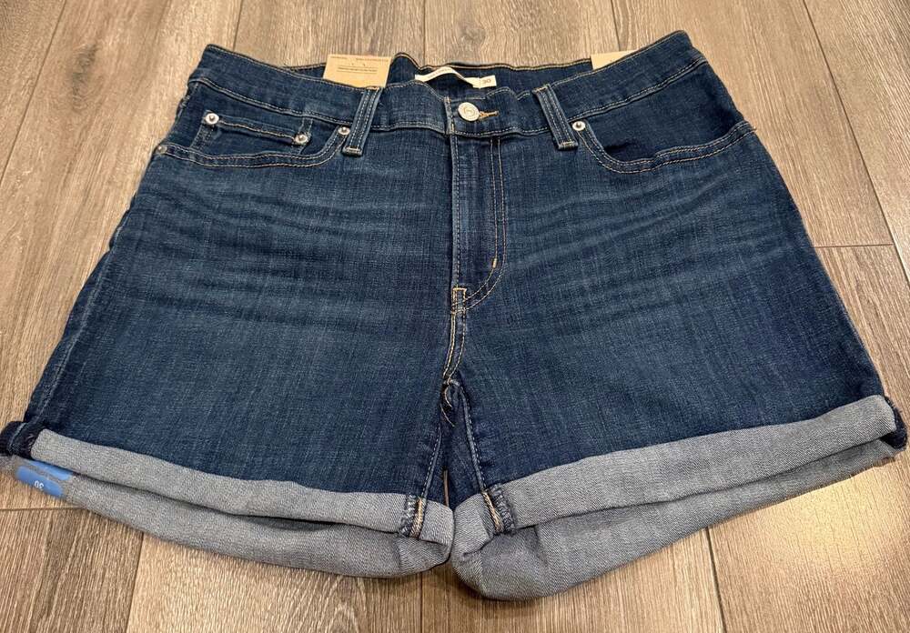 NWT Levi Women's Mid-Length Denim Shorts, Mid-Rise, Slim Through Hip Sz 10 (30)